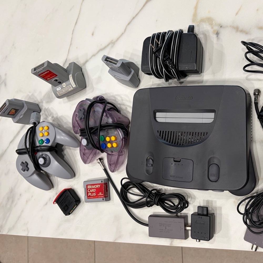 Nintendo N64 Console Bundle Mario 64 Expansion Pak 2 Controllers Excellent